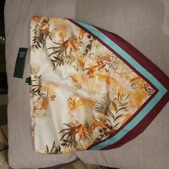 Bandana handkerchief top - Picture 2 of 4